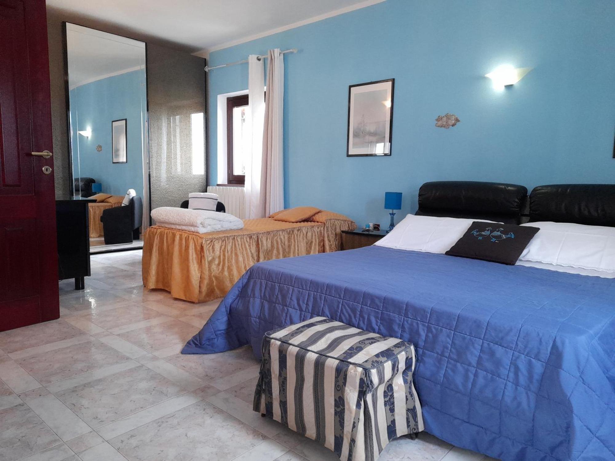 Sole E Luna Bed & Breakfast Oliena Room photo