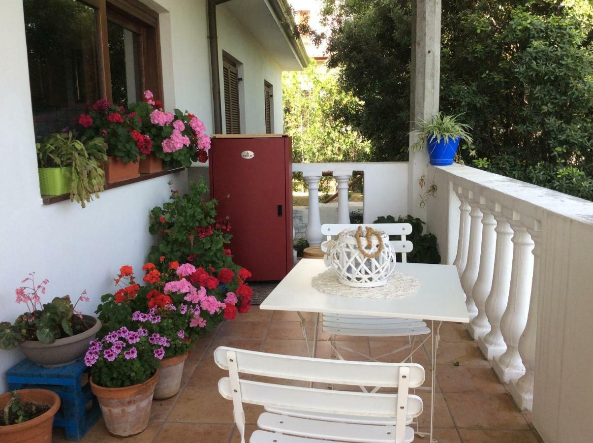 Sole E Luna Bed & Breakfast Oliena Exterior photo